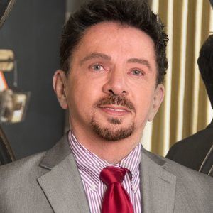 Meet your Posher, Nicholas